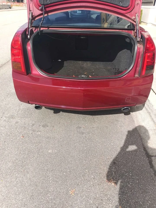 2004 Cadillac CTS 1st Gen - Image 2 of 2