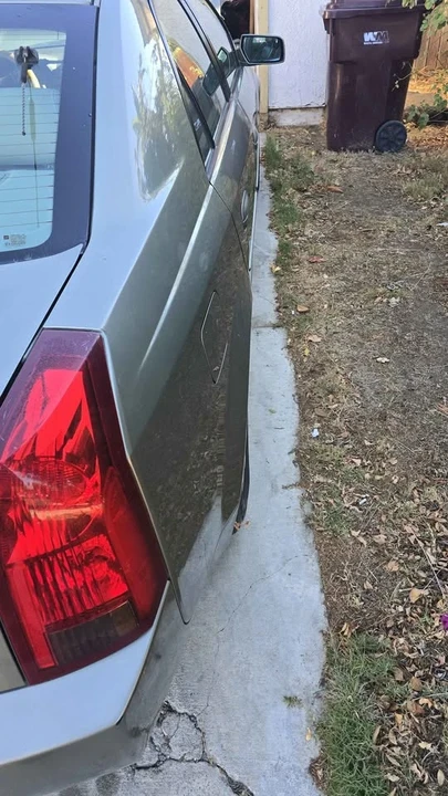 2004 Cadillac CTS 1st Gen - Image 4 of 8