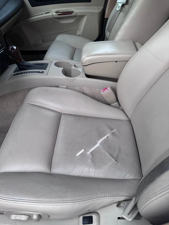 2004 Cadillac CTS 1st Gen - Image 5 of 8