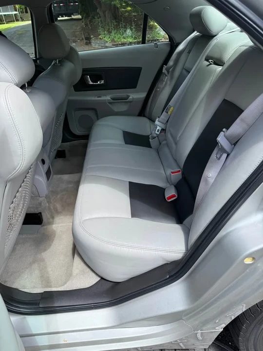 2004 Cadillac CTS 1st Gen - Image 9 of 10