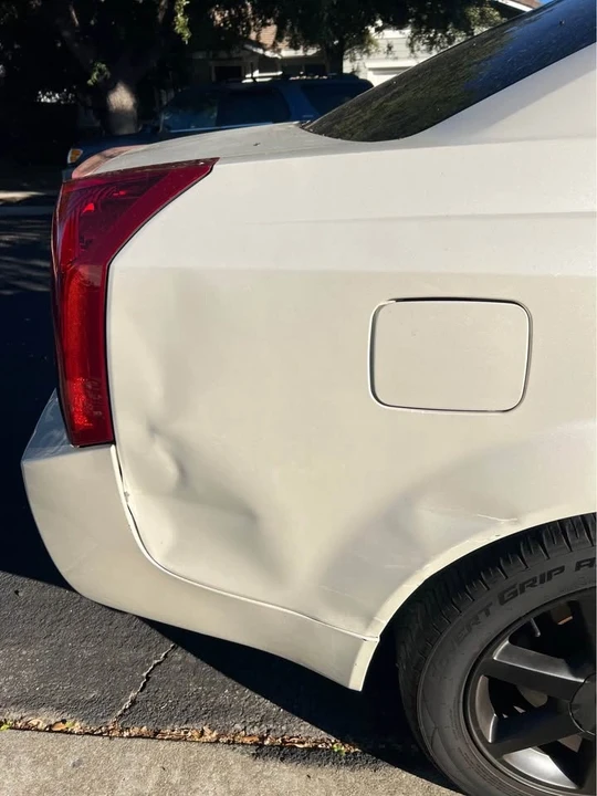 2004 Cadillac CTS 1st Gen - Image 6 of 13