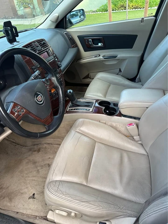 2004 Cadillac CTS 1st Gen - Image 8 of 9