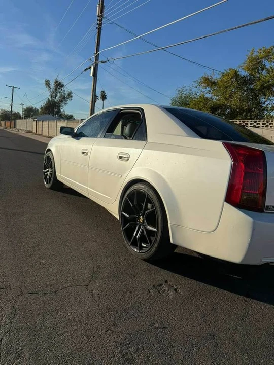 2004 Cadillac CTS 1st Gen - Image 4 of 11
