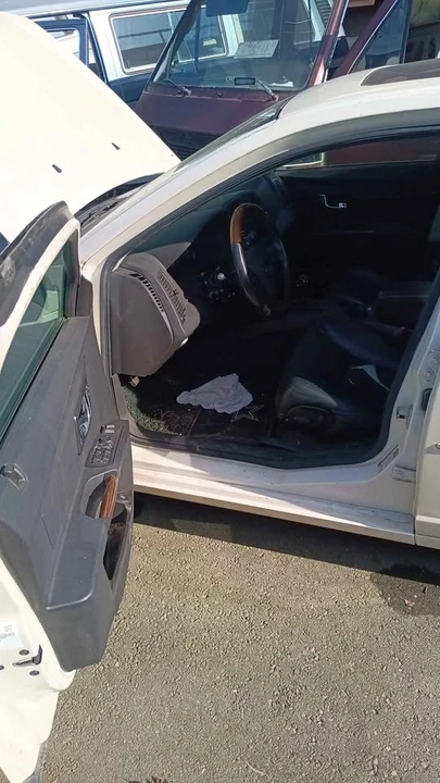 2004 Cadillac CTS 1st Gen - Image 6 of 10