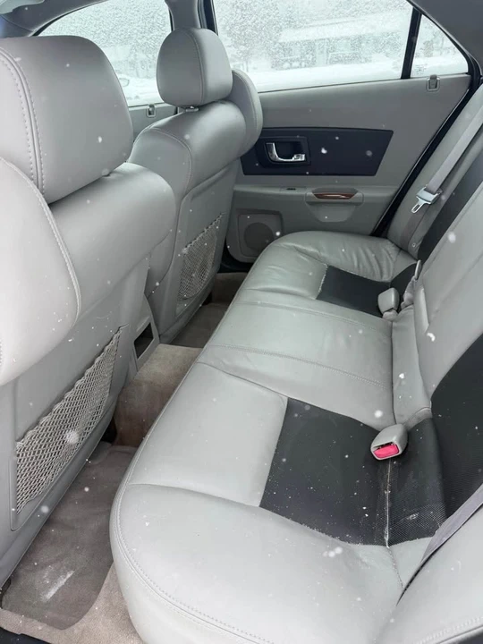 2004 Cadillac CTS 1st Gen - Image 7 of 8