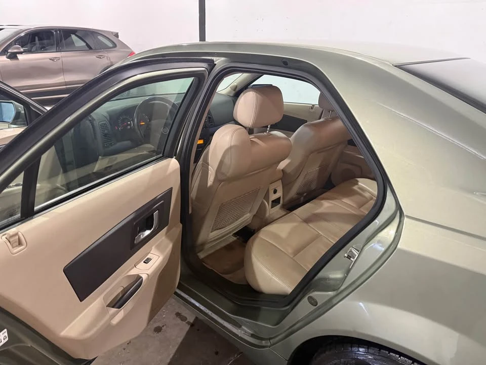 2004 Cadillac CTS 1st Gen - Image 10 of 12