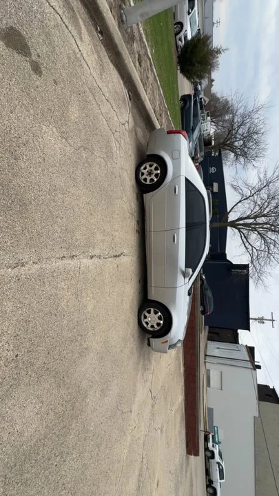 2004 Cadillac CTS 1st Gen - Image 2 of 8