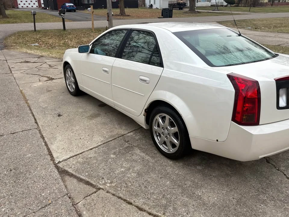 2004 Cadillac CTS 1st Gen - Image 4 of 6