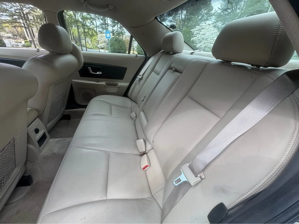 2004 Cadillac CTS 1st Gen - Image 14 of 19