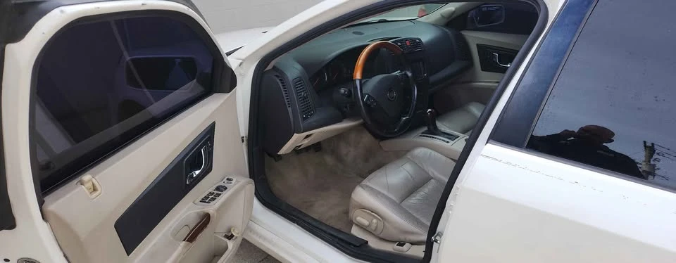 2004 Cadillac CTS 1st Gen - Image 5 of 8