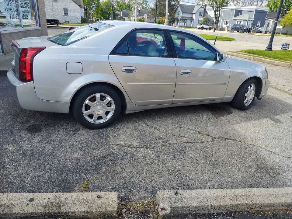 2004 Cadillac CTS 1st Gen - Image 5 of 10