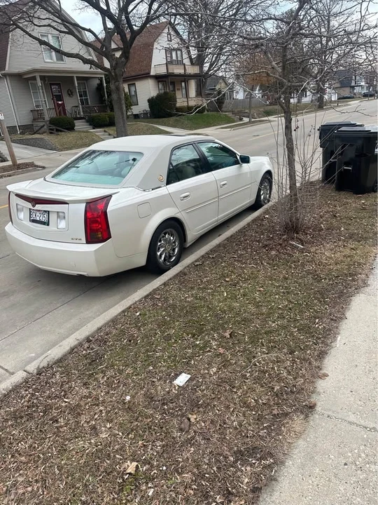 2004 Cadillac CTS 1st Gen - Image 2 of 5