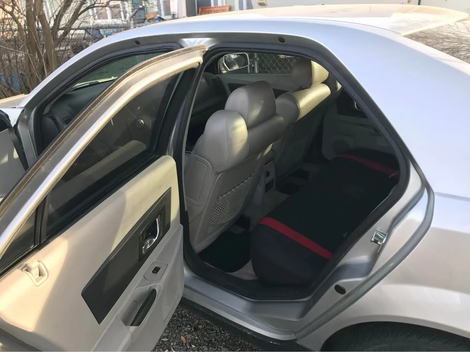 2004 Cadillac CTS 1st Gen - Image 7 of 10