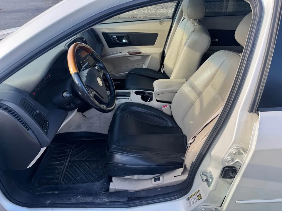 2004 Cadillac CTS 1st Gen - Image 9 of 15