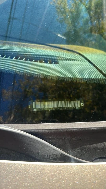2004 Cadillac CTS 1st Gen - Image 8 of 9