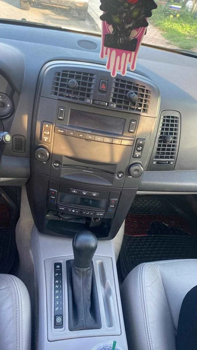 2004 Cadillac CTS 1st Gen - Image 7 of 9