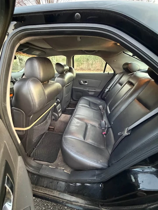 2004 Cadillac CTS 1st Gen - Image 7 of 8