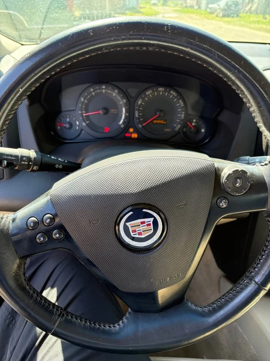 2004 Cadillac CTS 1st Gen - Image 4 of 9