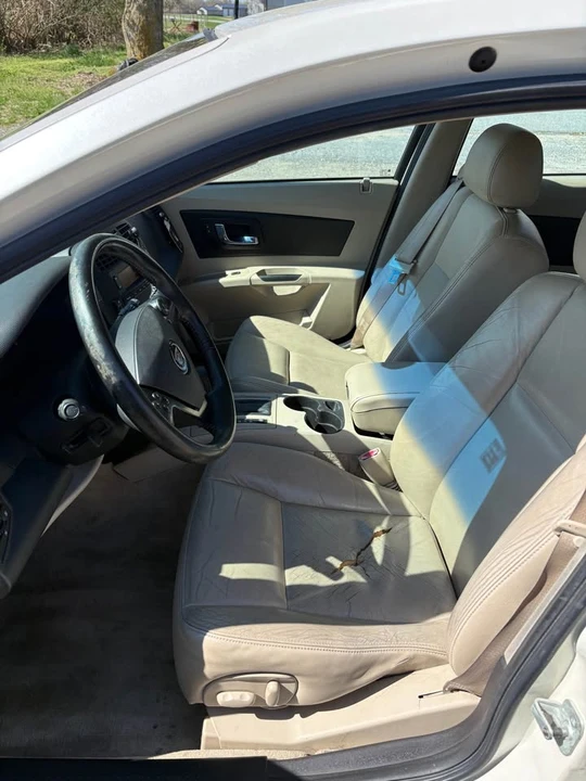 2004 Cadillac CTS 1st Gen - Image 6 of 9