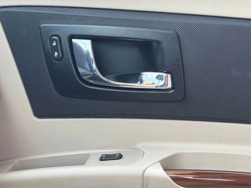 2004 Cadillac CTS 1st Gen - Image 18 of 19