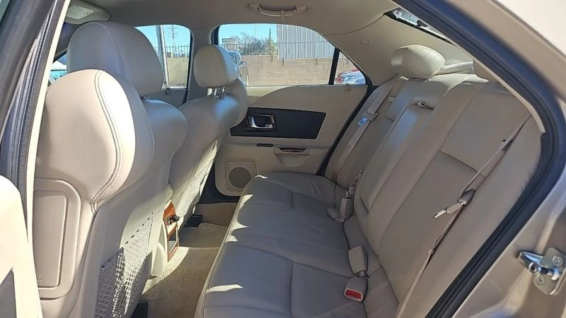 2004 Cadillac CTS 1st Gen - Image 10 of 17