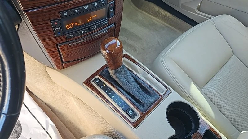 2004 Cadillac CTS 1st Gen - Image 16 of 17
