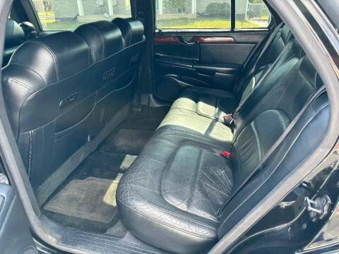 2004 Cadillac DeVille 8th Gen - Image 9 of 13