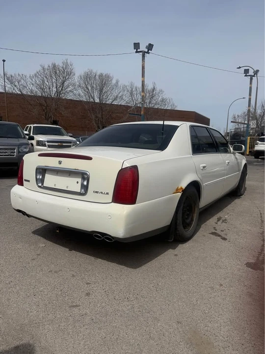 2004 Cadillac DeVille 8th Gen - Image 6 of 8