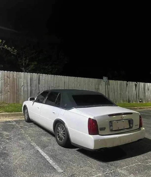 2004 Cadillac DeVille 8th Gen - Image 4 of 4