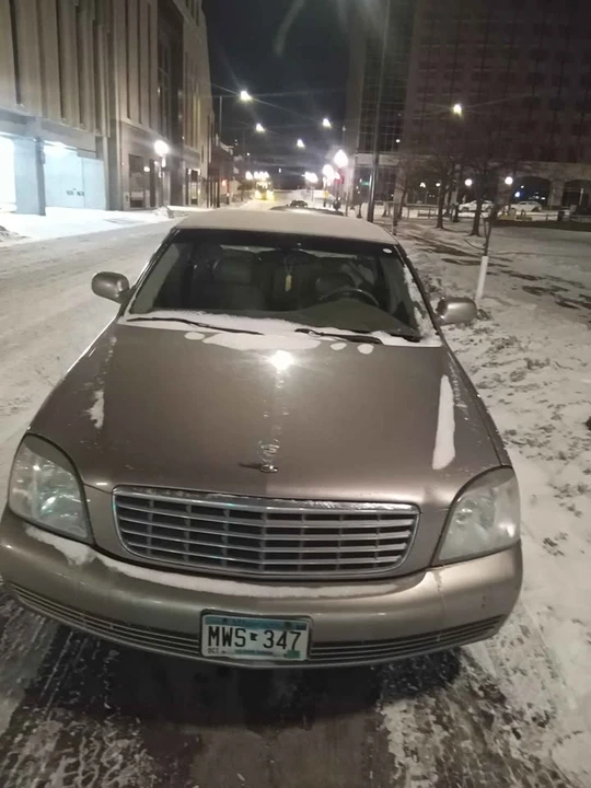 2004 Cadillac DeVille 8th Gen - Image 5 of 7