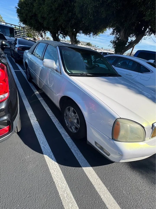 2004 Cadillac DeVille 8th Gen - Image 4 of 6