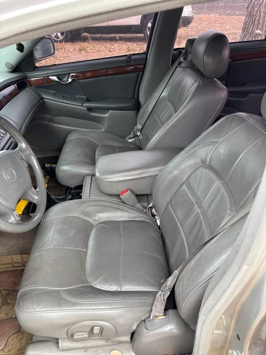 2004 Cadillac DeVille 8th Gen - Image 9 of 11