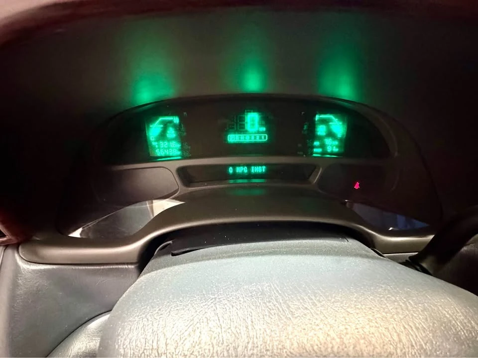 2004 Cadillac DeVille 8th Gen - Image 15 of 19