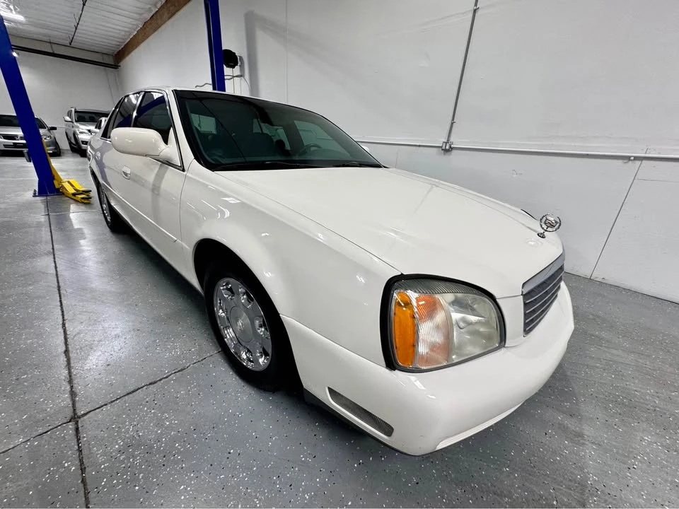 2004 Cadillac DeVille 8th Gen - Image 3 of 19