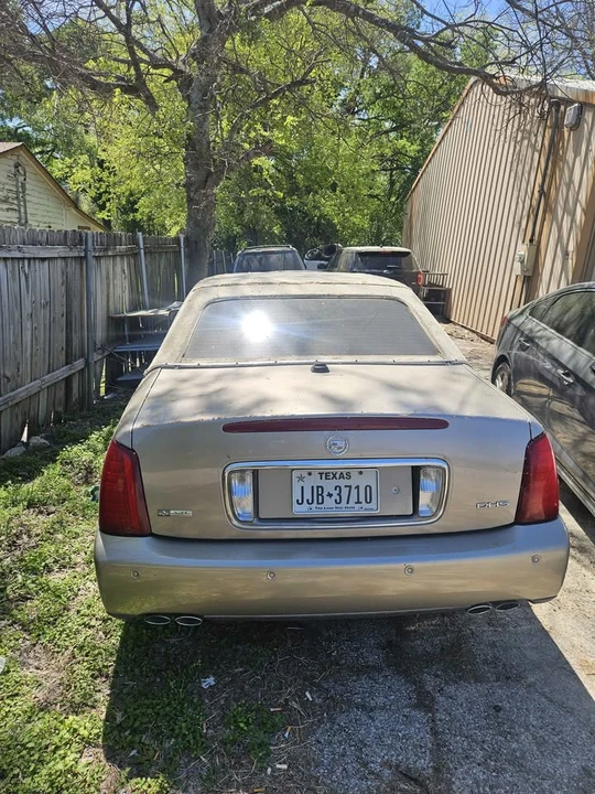 2004 Cadillac DeVille 8th Gen - Image 2 of 7