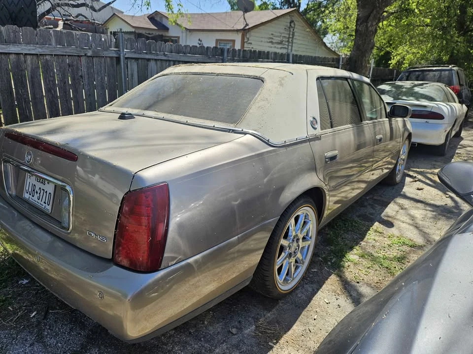 2004 Cadillac DeVille 8th Gen - Image 4 of 7