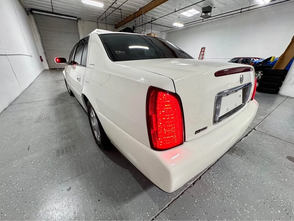 2004 Cadillac DeVille 8th Gen - Image 6 of 19