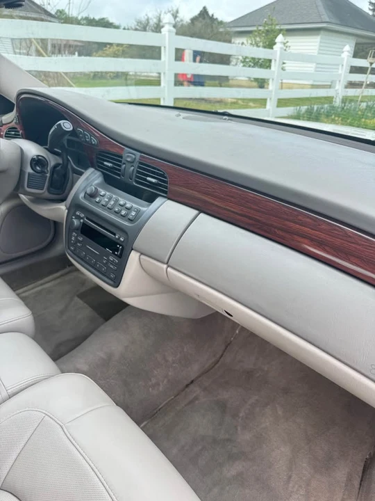 2004 Cadillac DeVille 8th Gen - Image 4 of 7