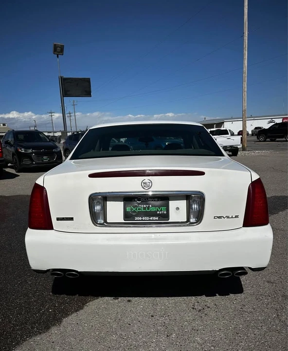 2004 Cadillac DeVille 8th Gen - Image 6 of 13