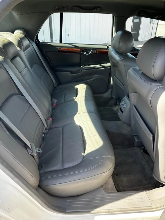 2004 Cadillac DeVille 8th Gen - Image 10 of 13