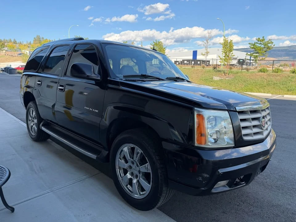2004 Cadillac Escalade & EXT 2nd Gen - Image 7 of 7