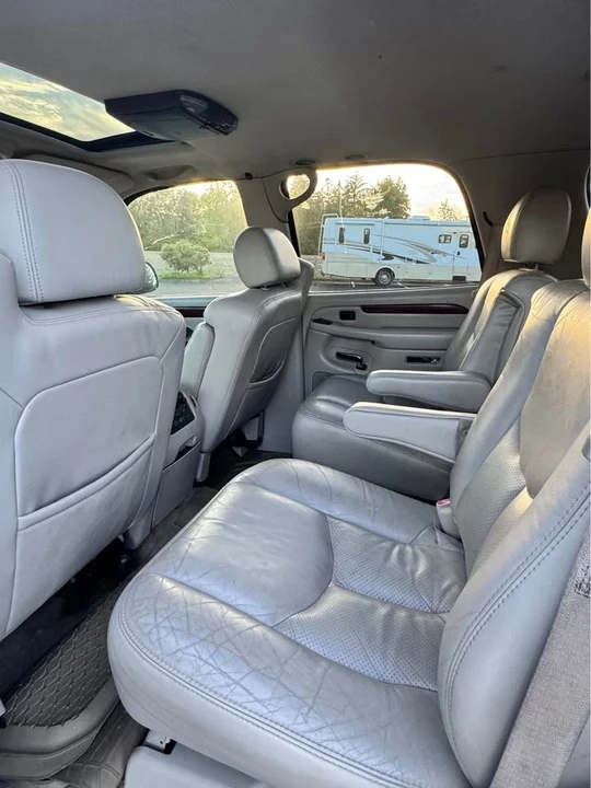 2004 Cadillac Escalade & EXT 2nd Gen - Image 6 of 12