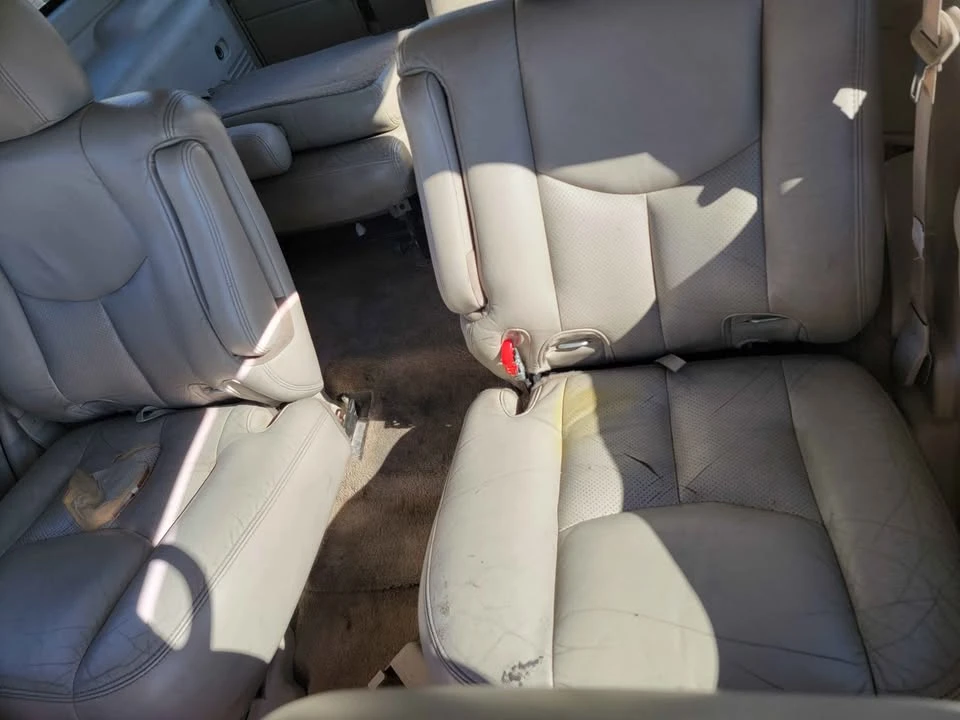 2004 Cadillac Escalade & EXT 2nd Gen - Image 16 of 19