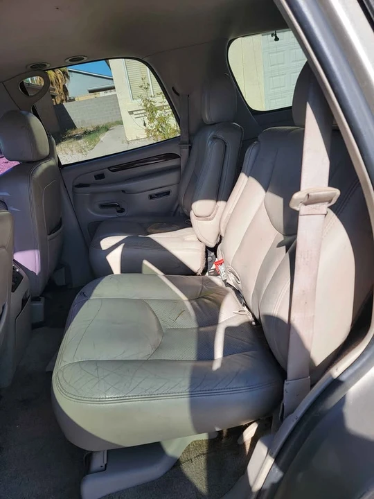 2004 Cadillac Escalade & EXT 2nd Gen - Image 13 of 19
