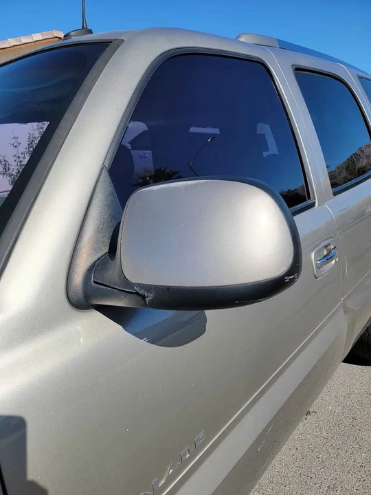 2004 Cadillac Escalade & EXT 2nd Gen - Image 5 of 16