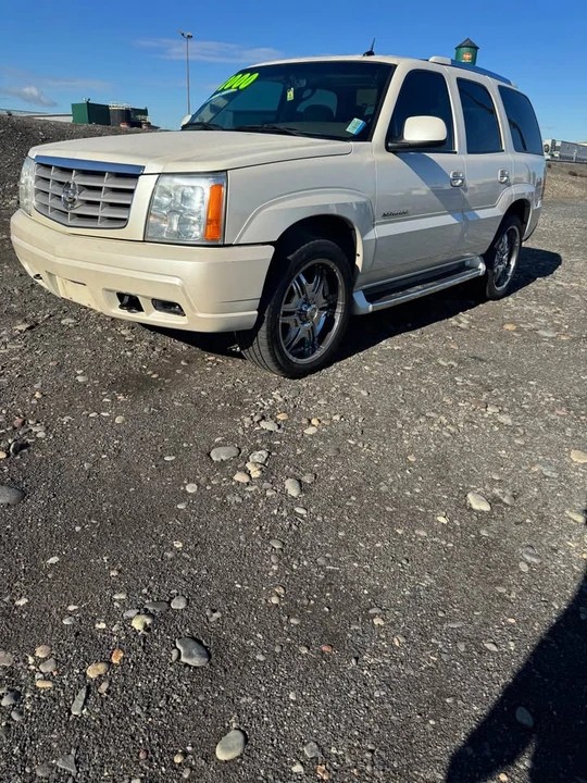 2004 Cadillac Escalade & EXT 2nd Gen - Image 7 of 8