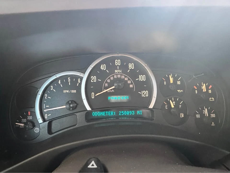 2004 Cadillac Escalade & EXT 2nd Gen - Image 11 of 14