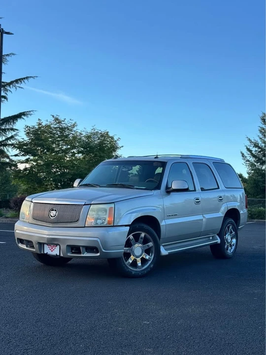 2004 Cadillac Escalade & EXT 2nd Gen - Image 5 of 14