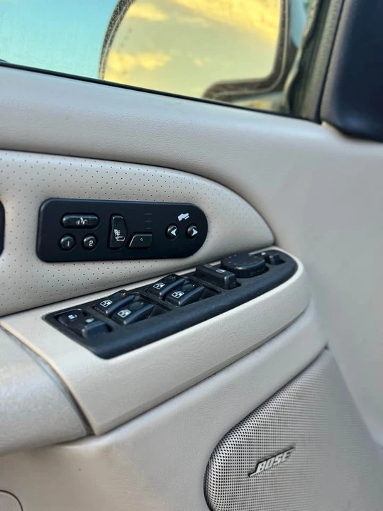 2004 Cadillac Escalade & EXT 2nd Gen - Image 7 of 14