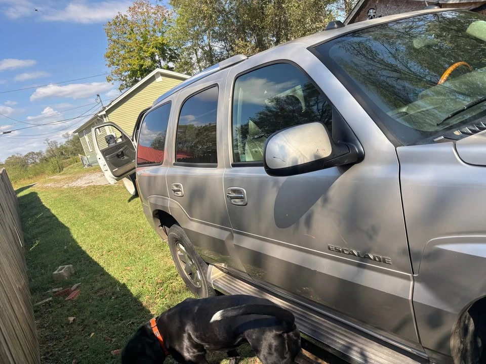 2004 Cadillac Escalade & EXT 2nd Gen - Image 7 of 20